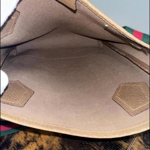 Gucci Vintage 1970's Large Coated PVC Tote Bag in Plus GG Web (GGXX150) - Picture 12 of 16